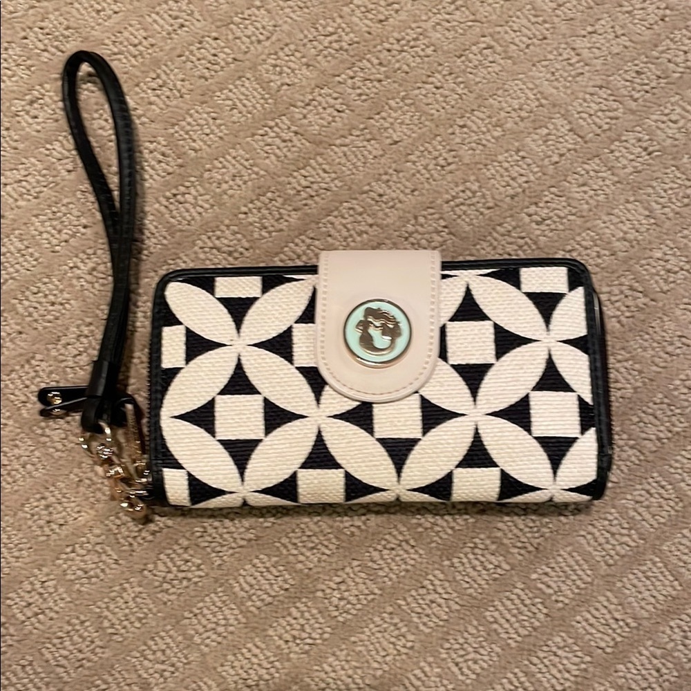 Spartina Black and Cream Patterned Women's Wristlet